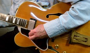 IMAG0130 1959 Gibson L5-CT George Gobel Model